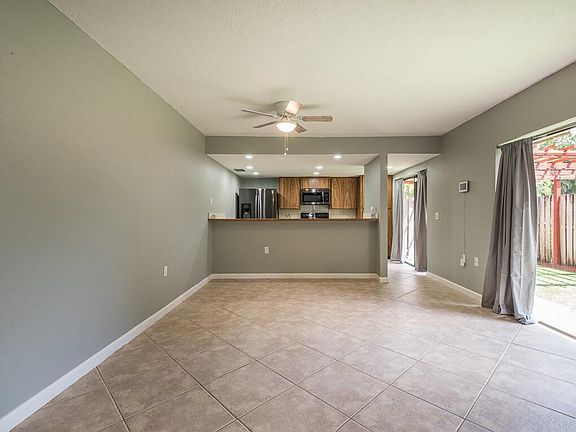 4th image of 3016 30th Ln #A