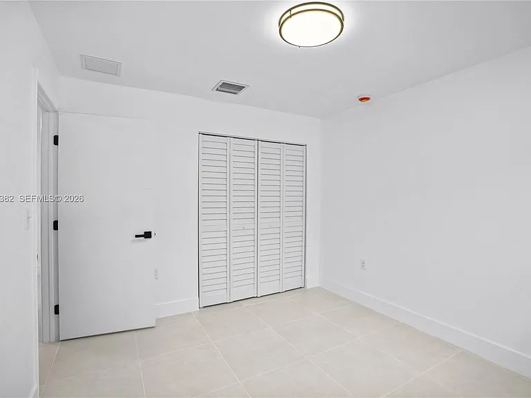 5823 NW 30th Ave #5823 — Photo 10