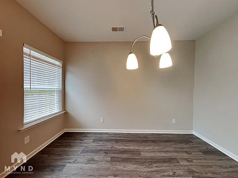 1513 Allenbrook Dr — Photo 16