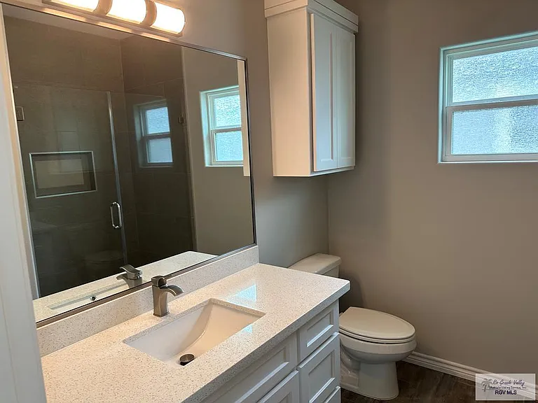 8822 Albatross St — Photo 13