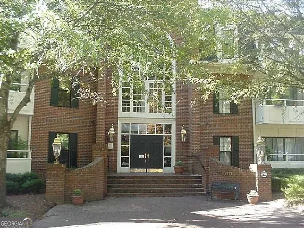25101 Plantation Dr NE #25101, Atlanta, GA 30324