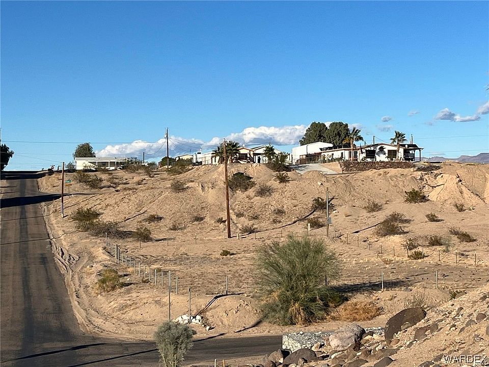 1st image of 4751 Beach Drive