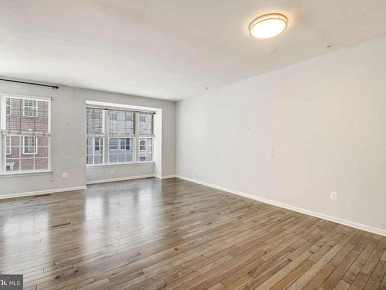 7742 Valley Oak Dr #91 — Photo 7