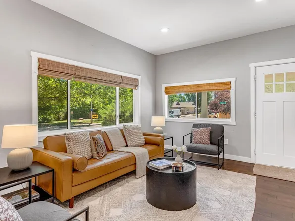 204 N Jefferson Ave, Loveland, CO 80537