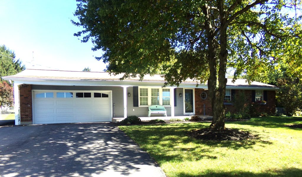 6686 Thackery Rd - Property Image