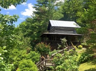 425 Clarks Branch Rd, Leicester, NC 28748