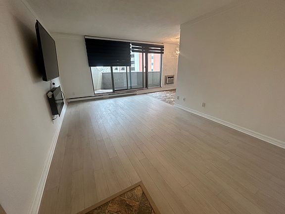 5th image of 1103 Jalna Blvd #601