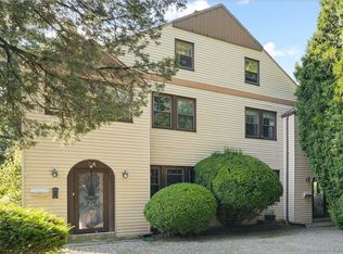 74 Alexander St, Greenwich, CT 06830