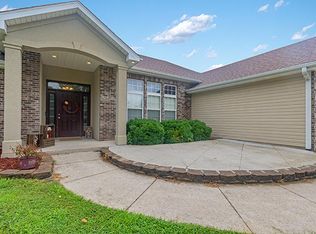 5001 Bullhead Ln, Columbia, MO 65202
