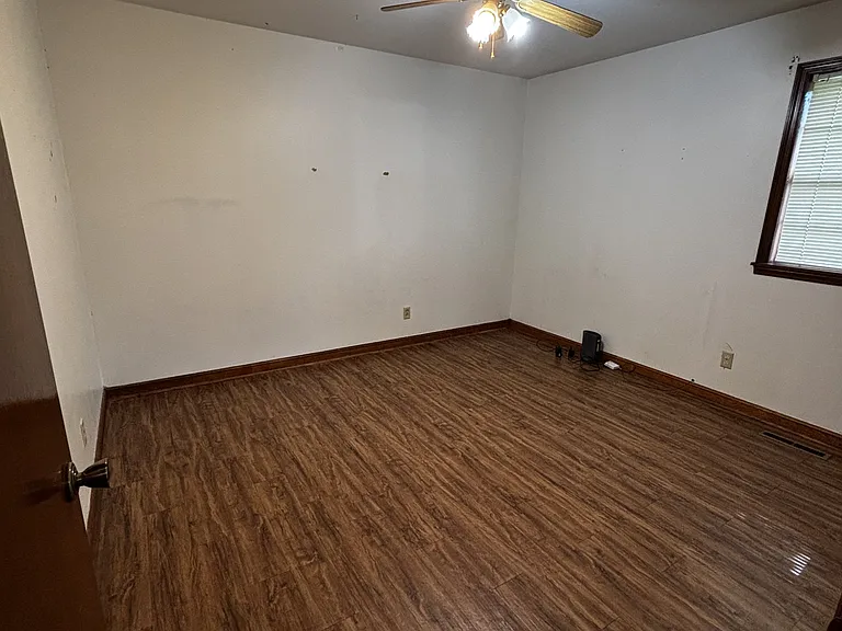 307 N Central Ave — Photo 6