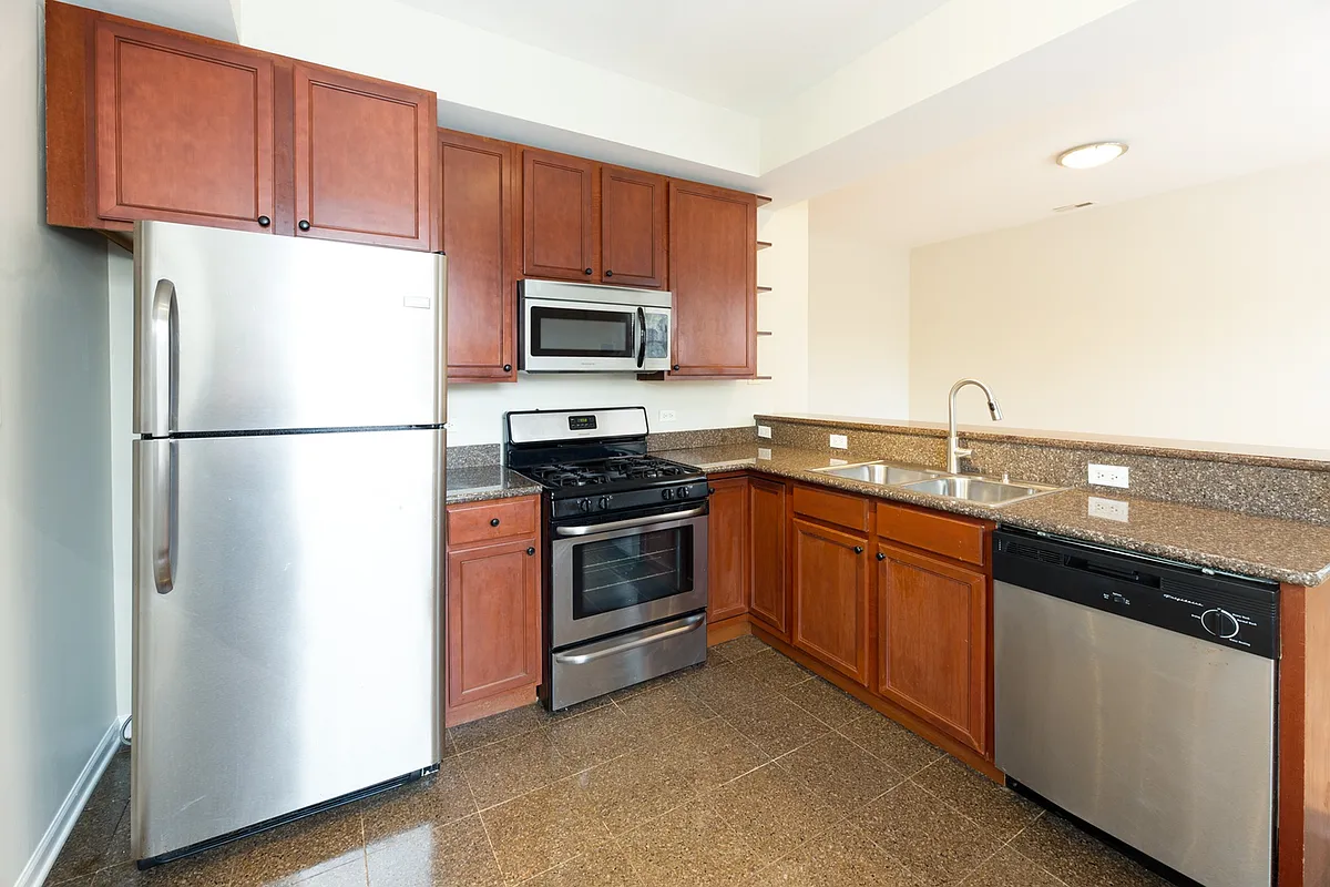 Open Concept Floor Plans - 1118-28 E. Hyde Park Blvd.