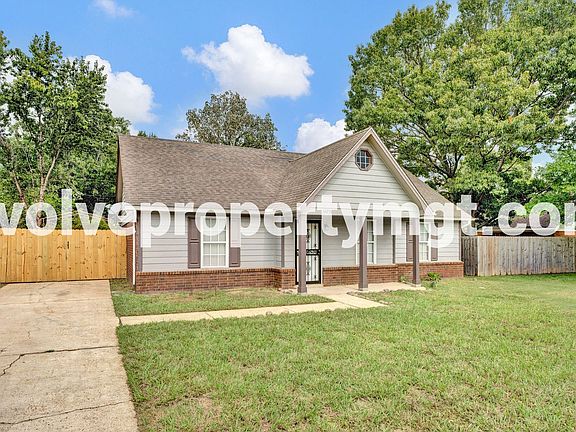 2nd image of 10270 Curtis Dr