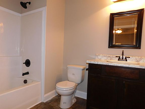 4th image of 149 Countrybrook Lot 149