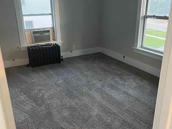 4th image of 106 N Washington Ave
