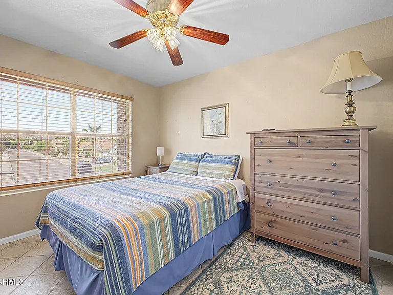 3441 E Wildwood Dr — Photo 29