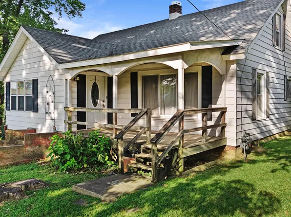 33 Aspen St, Calvert City, KY 42029