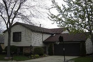 1st image of 3 Southbury Ct