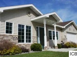 35850 River Circle Dr, Cohasset, MN 55721