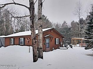 745 W Airpark Dr, Luther, MI 49656