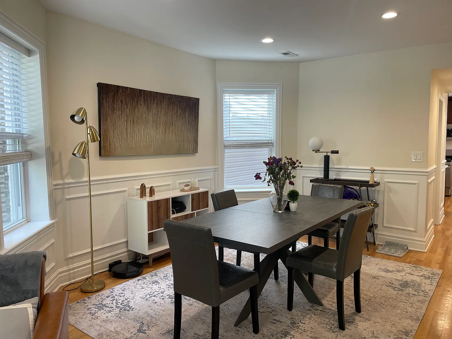 2 bed, 1200 sqft, $2,500 — Photo 3