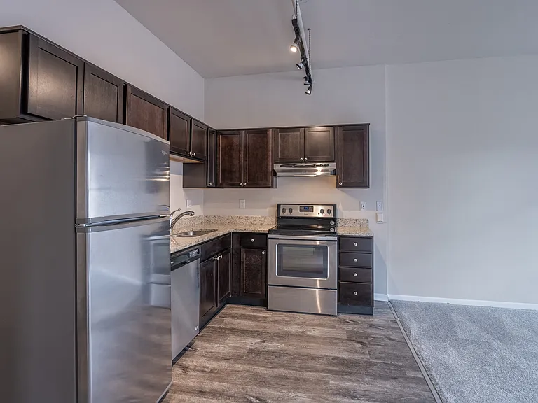 Groton Lofts — Photo 30