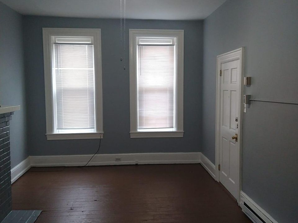 442 E King St APT 1, Lancaster, PA 17602 | Zillow