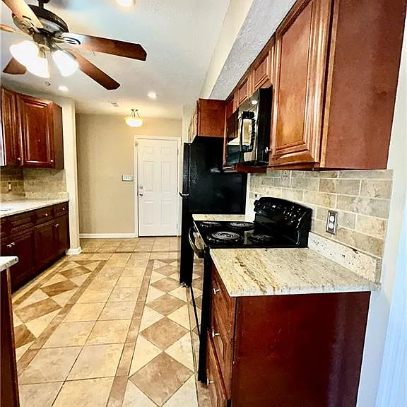 1583 Winnabow Dr — Photo 12