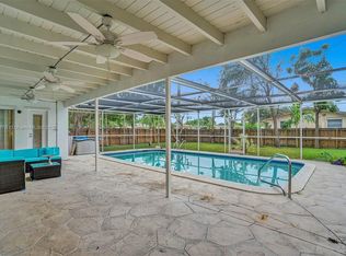 3719 W Park Rd, Hollywood, FL 33021