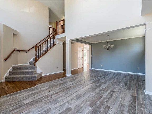 3rd image of 4307 S Haven Dr
