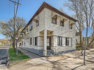 1059 Beech St, Saint Paul, MN 55106