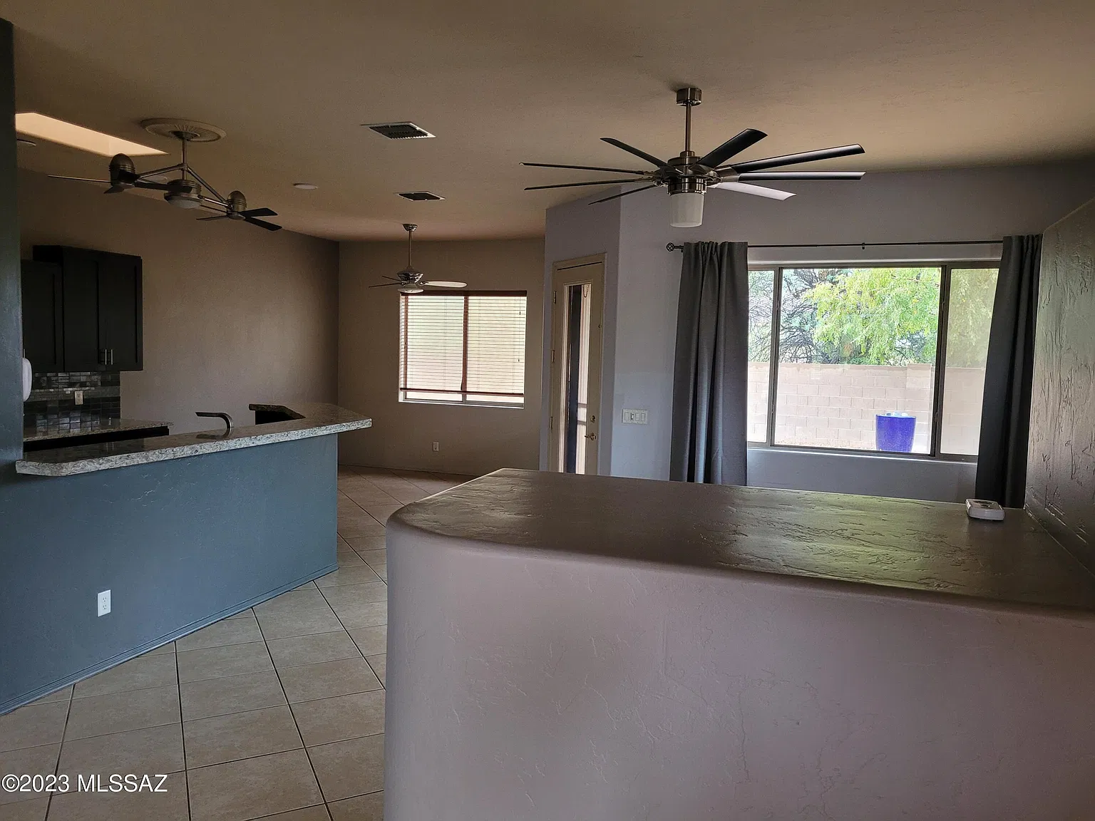 3 bed, 2.0 bath, 1970 sqft, $2,250 — Photo 4