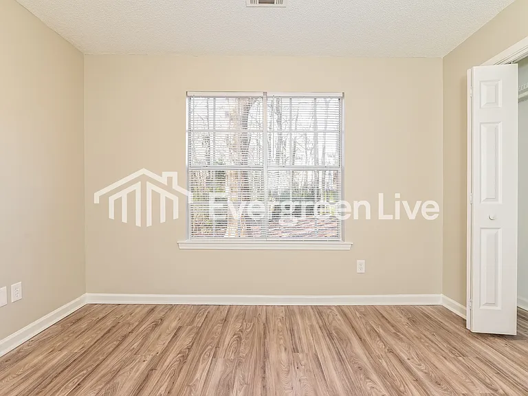 3431 Hollow Oak Dr — Photo 13