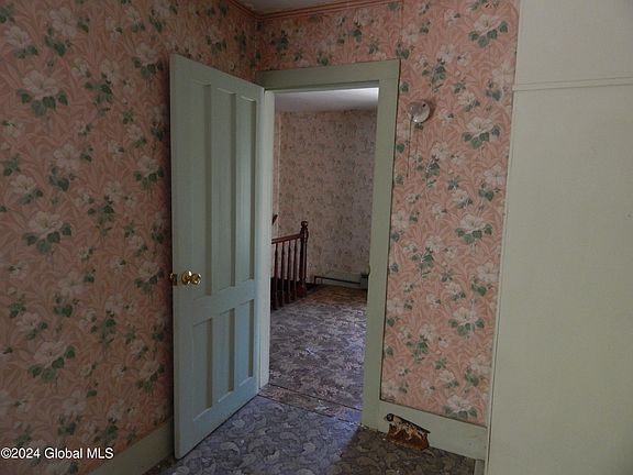 5th image of 2 Milton Avenue