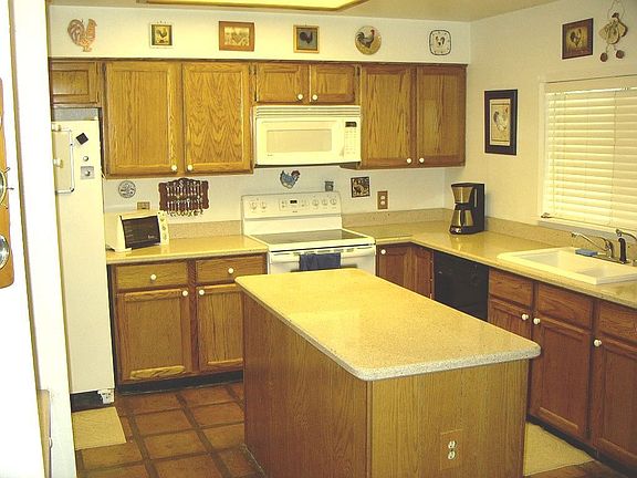 Spacious Kitchen
