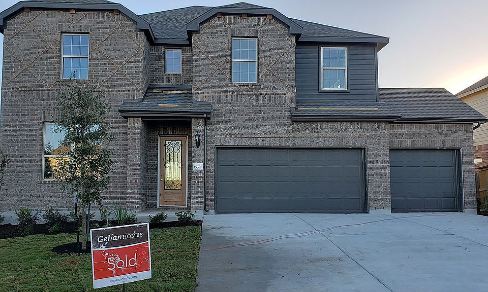 2nd image of 19301 Pilton Dr