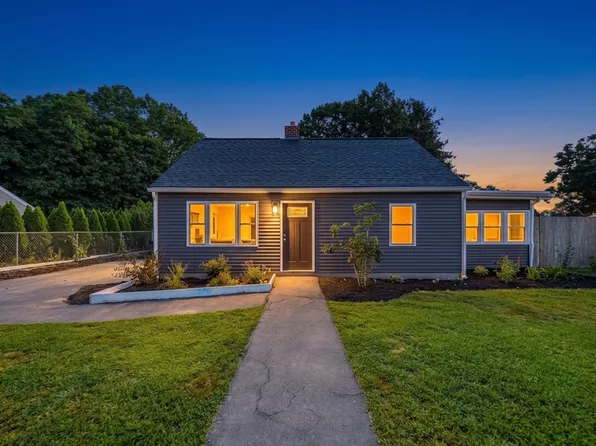 97 Stoughton St, Stoughton, MA 02072