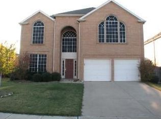 6604 Alderbrook Dr, Denton, TX 76210