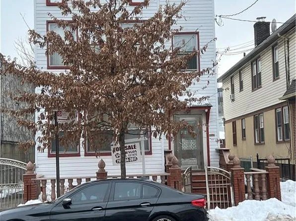 620 E 38th St, Brooklyn, NY 11203