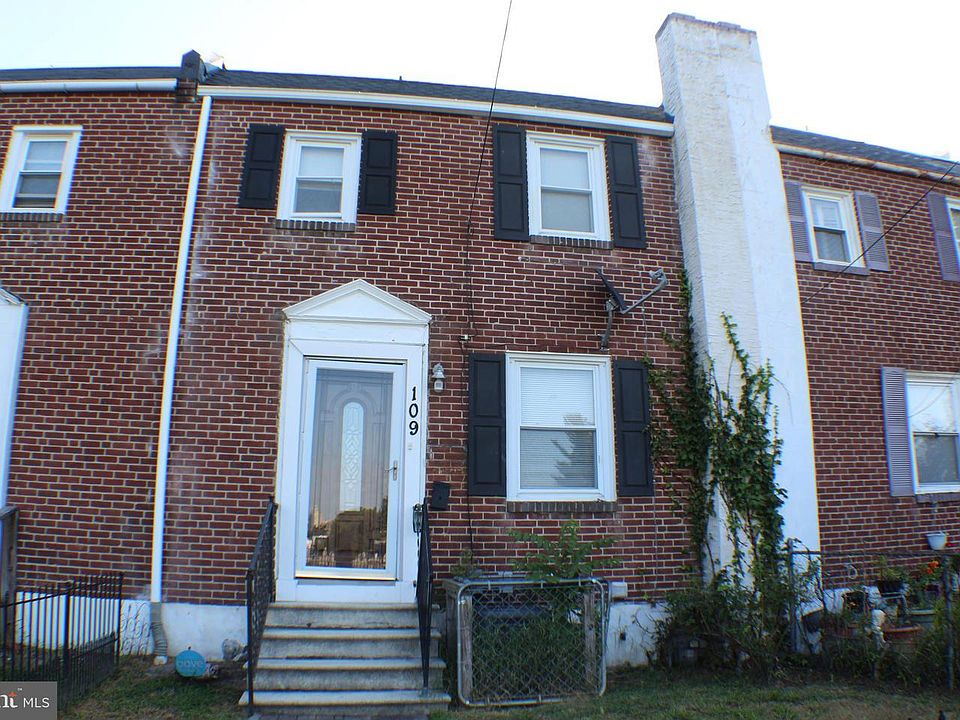 1st image of 109 W 33rd St