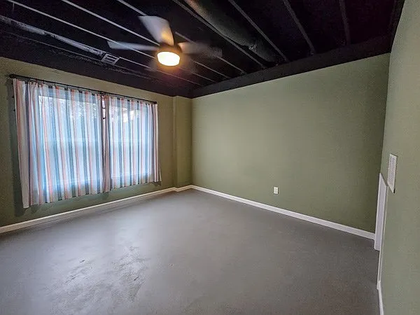 173 Warlick Dr — Photo 34