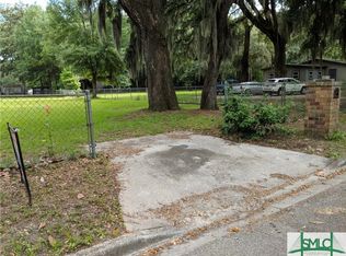 2405 Spivey Ave, Garden City, GA 31408