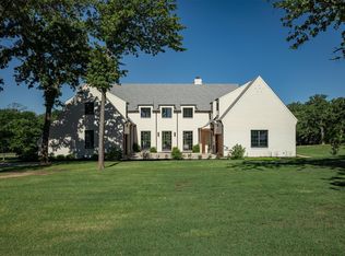 325 W Hickory Ridge Cir, Argyle, TX 76226