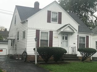 3922 E Antisdale Rd, South Euclid, OH 44118