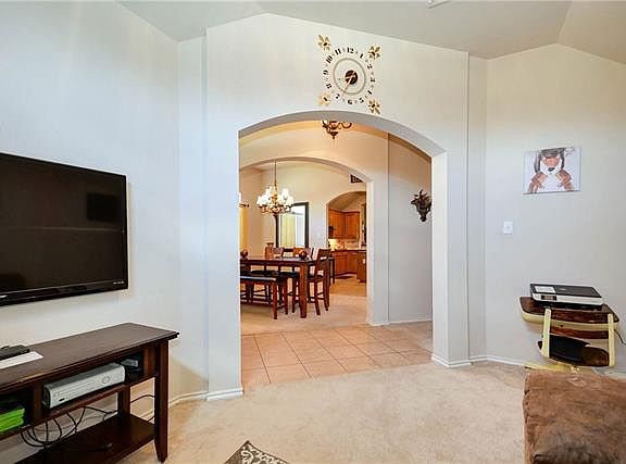 3rd image of 2712 Lake Way Dr
