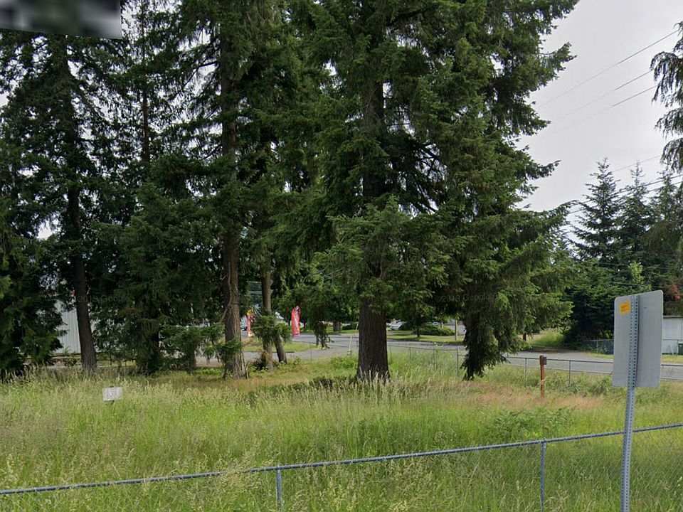 2nd image of 6730 Husky Way SE