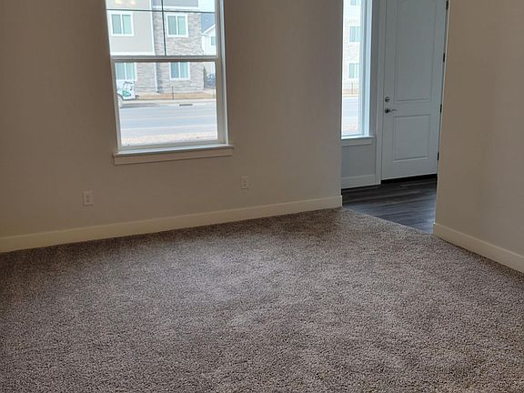 4th image of 3661 W 1500th St N #101