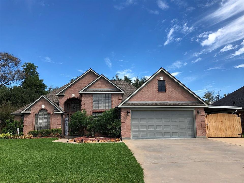 1st image of 209 Audubon Woods Ct