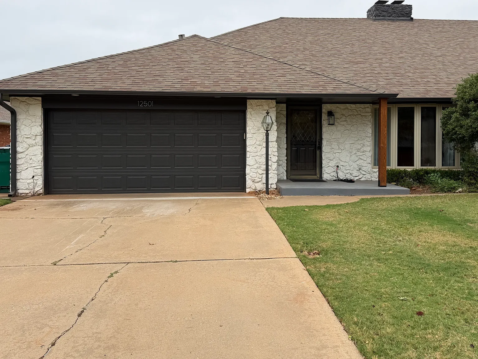 2 bed, 1950 sqft, $2,095 — Photo 2
