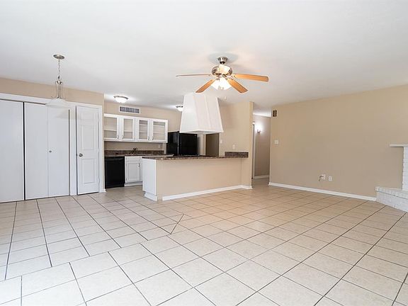 4th image of 4434 Kinloch Dr