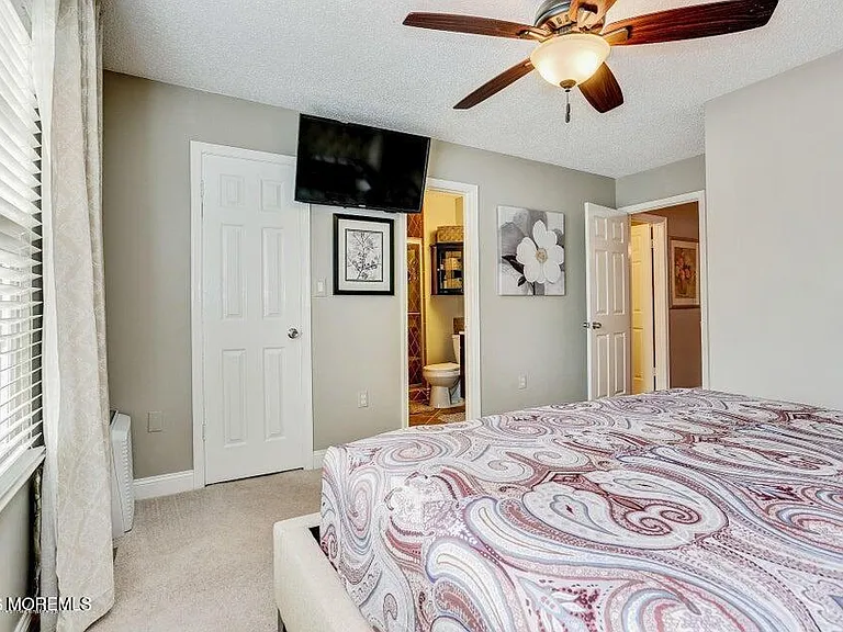 66 Secretariat Ct — Photo 15